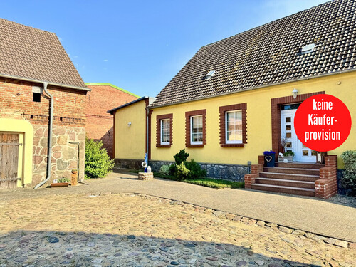Doppelhaushälfte in Ramin - HORN IMMOBILIEN++ Doppelhaushälfte mit großem Nebengebäude und vielseitigen Nutzungsmöglichkeiten