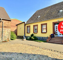 HORN IMMOBILIEN++ Doppelhaushälfte mit großem Nebengebäude und vielseitigen Nutzungsmöglichkeiten - Ramin