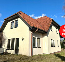 HORN IMMOBILIEN ++ ca. 8 km bis Neubrandenburg ++ ein großes Haus mit 5 Zimmern - Groß Teetzleben / Lebbin