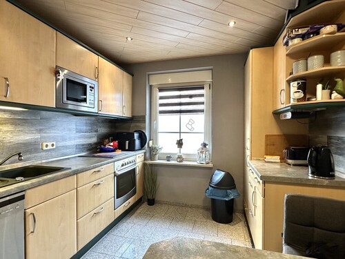 Küche mit Einbauküche - 4 Zimmer Einfamilienhaus zum Kaufen in Ueckermünde