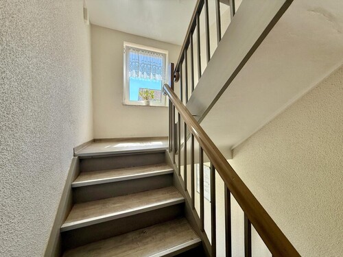 Hausflur - Etagenwohnung mit 56,61 m&sup2; in Neubrandenburg zum Kaufen