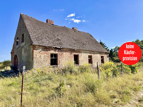 Grundstück mit Bauruinen und Weitblick - 49.000,00 EUR Kaufpreis, ca.  11.132,00 m²