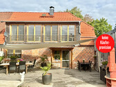 Hausansicht vom Grundstück - HORN IMMOBILIEN ++ traumhaftes Grundstück und tolles Haus mit vielen Extras bei Möllenhagen