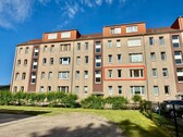 Mehrfamilienhaus - 3 Zimmer Etagenwohnung zum Kaufen in Neubrandenburg