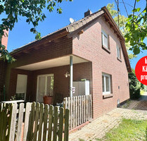 HORN IMMOBILIEN ++ tolles Grundstück mit Haus 7 Zimmer und Gästehaus in Quadenschönfeld Möllenbeck