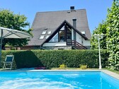 Poolansicht - Einfamilienhaus mit 130,00 m&sup2; in Strasburg zum Kaufen