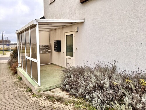 Wohnungseingang - Mehrfamilienhaus, Wohnhaus mit 388,24 m² in Tantow zum Kaufen