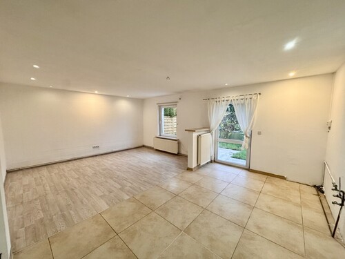 Wohnzimmer - 4 Zimmer Doppelhaushälfte in Penkun / Battinsthal