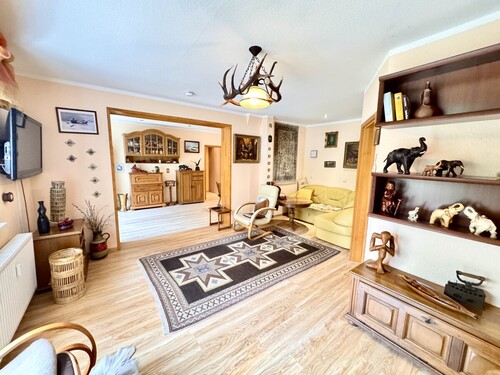 Wohnzimmer - 3 Zimmer Erdgeschoßwohnung zum Kaufen in Grambow