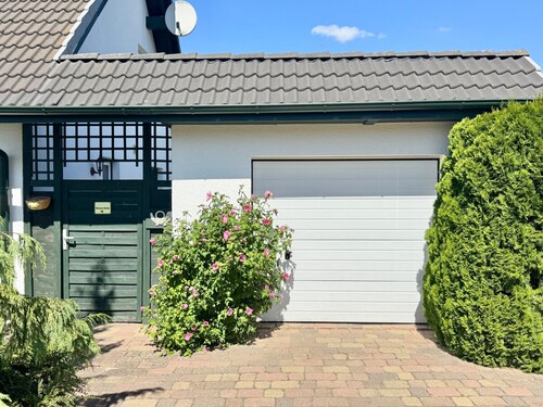 Garage - 