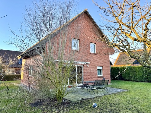 Hausansicht - 5 Zimmer Einfamilienhaus zum Kaufen in Rollwitz