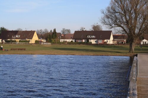 nur wenige Meter zum Wasser - Mehrfamilienhaus, Wohnhaus mit 303,00 m² in Rechlin zum Kaufen