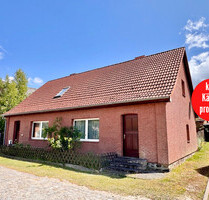 HORN IMMOBILIEN ++ RESERVIERT! Neubrandenburg Weitin Haus sucht fleißige Hände, ruhige Lage