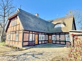 Hausansicht von hinten - 5 Zimmer Einfamilienhaus in Alt Rehse