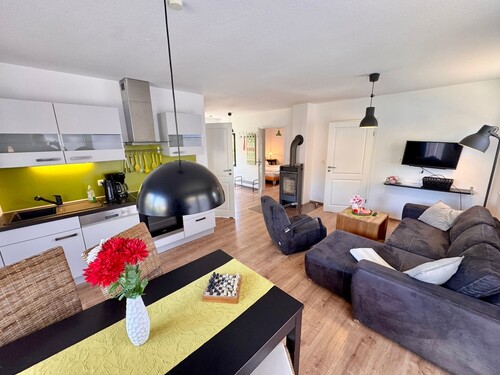 Wohnzimmer - Ferienhaus mit 125,00 m² in Röbel/Müritz zum Kaufen