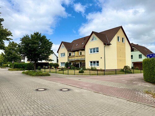 Straßenansicht - 