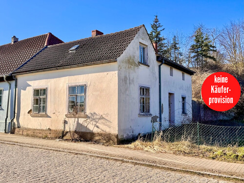 Haus in Penkun - HORN IMMOBILIEN ++kleines Haus mit kleinem Garten in Penkun, sanierungsbedürftig