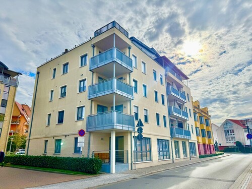 Straßenansicht - 3 Zimmer Etagenwohnung zum Kaufen in Waren