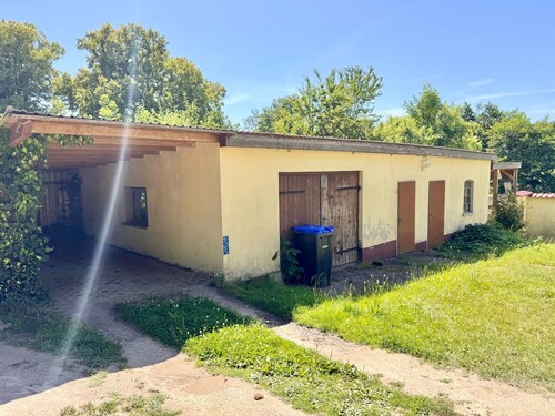 Nebengebäude Garage Carport - 