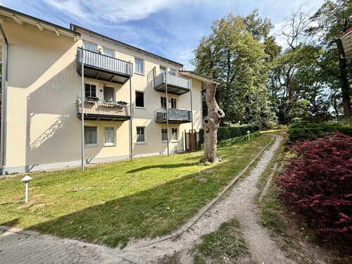Seitenansicht - Etagenwohnung mit 69,00 m&sup2; in Neubrandenburg zum Kaufen