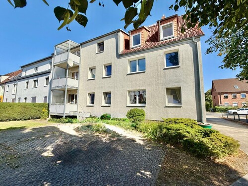 Rückseite - 3 Zimmer Etagenwohnung in Neubrandenburg