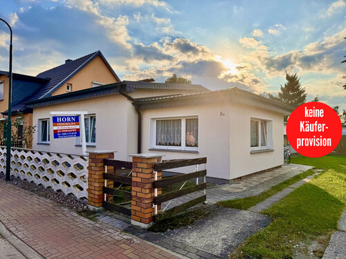 Doppelhaushälfte in Viereck - HORN IMMOBILIEN++ ebenerdiges Einfamilienhaus in Viereck bei Pasewalk
