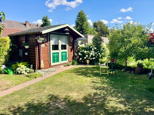 Gartenhäuschen - 