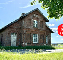 HORN IMMOBILIEN ++ Chausseehaus in Alleinlage bei Friedland