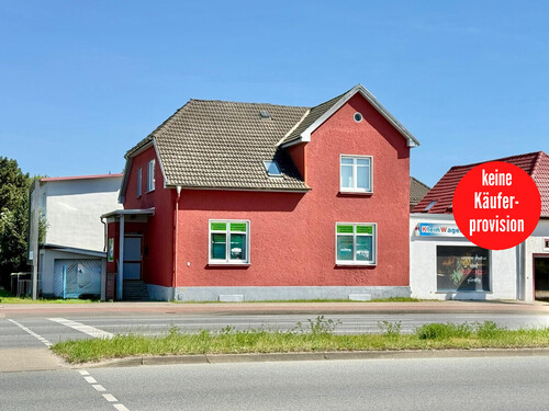 Wohnhaus - HORN IMMOBILIEN++ Neubrandenburg, Wohnhaus in der Nähe vom Stadtzentrum, mit Keller und Stellplatz -vermietet-