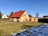 Grundstück mit Haus - 