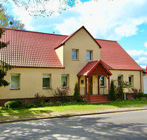 HORN IMMOBILIEN ++ schönes Einfamilienhaus mit Ausbaureserve - Mescherin / Radekow