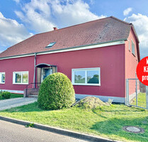 HORN IMMOBILIEN ++ großes Haus, großes Grundstück in Randlage und nur ca. 15 km bis Neubrandenburg - Kublank