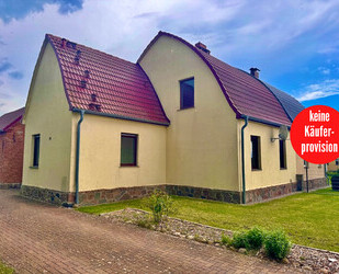 HORN IMMOBILIEN ++ RESERVIERT++Doppelhaushälfte in Pasewalk mit Kamin und Einbauküche