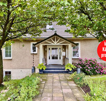 HORN IMMOBILIEN + großzügiges und elegantes Einfamilienhaus mit Einliegerwohnung und Garage in Gartz