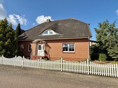 Einfamilienhaus - 5 Zimmer Einfamilienhaus zum Kaufen in Neuendorf