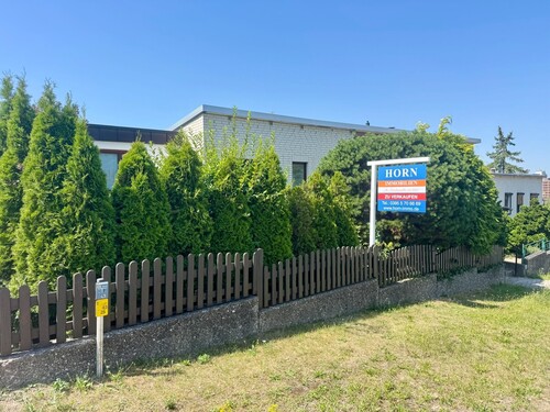 Straßenansicht - 