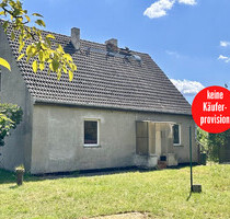 HORN IMMOBILIEN ++ Nieden bei Pasewalk sanierungsbedürftiges Haus auf großem Grundstück