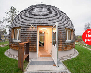 HORN IMMOBILIEN ++ Wustrow Kugelhaus am See - das 