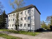 Mehrfamilienhaus - HORN IMMOBILIEN++ Neustrelitz, Mehrfamilienhaus mit 6 WE, Balkone, Stellplätze und Keller -vermietet-