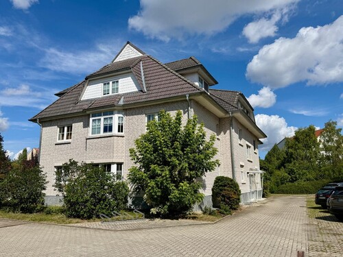 Straßenansicht - 