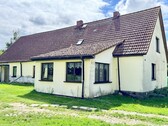Hausansicht - 7 Zimmer Einliegerwohnung in Brüssow