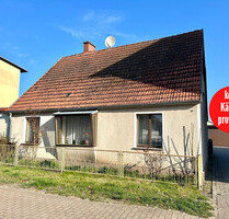 HORN IMMOBILIEN ++ kleines Einfamilienhaus in zentraler Lage in Ducherow