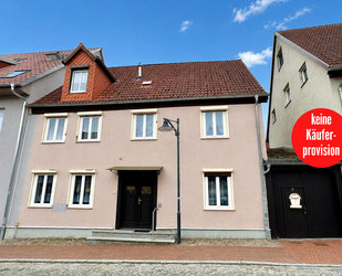 HORN IMMOBILIEN ++ Reihenmittelhaus in Burg Stargard, zentrale Lage