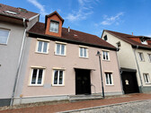 Hausansicht - 10 Zimmer Zweifamilienhaus zum Kaufen in Burg Stargard