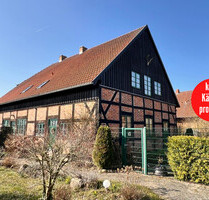 HORN IMMOBILIEN++ Rumpshagen bei Penzlin, großes Einfamilienhaus mit vielen Extras! - Ankershagen