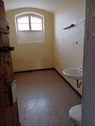 Blick in eine Einzelzelle - andere in Braunschweig zum Kaufen
