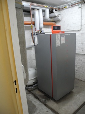 Gas-Heizungsanlage im Kellergeschoss - 