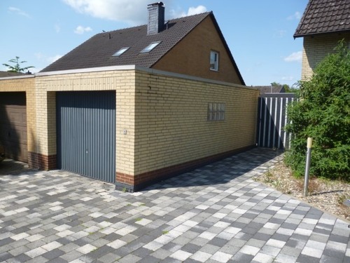 Garage - 