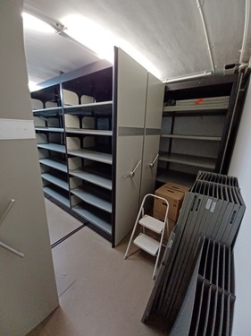 Archivraum mit Rollregalanlage im Kellergeschoss (Bild 1) - 