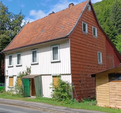 1_Frontansicht - Gebotsverfahren: Abrissobjekt mit Grundstück in ruhiger Lage von Zorge